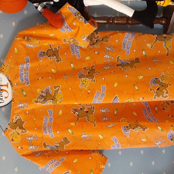 Scrub top - Picture 5 of 7